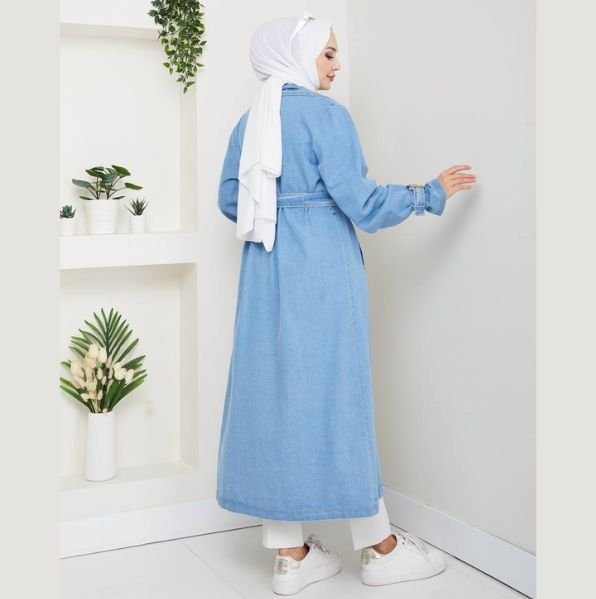 ترانش جينز ازرق فاتح ترانش جينز ازرق فاتح