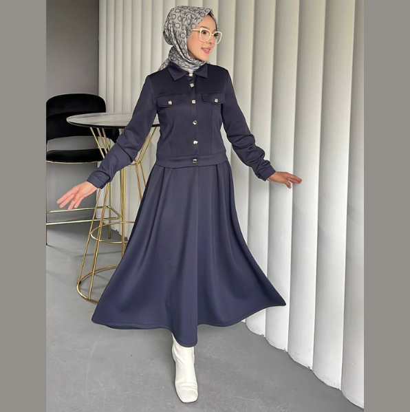 طقم تنورة وجاكيت قماش سكوبا طقم تنورة وجاكيت قماش سكوبا