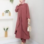 طقم شرعي تونيك + بنطال قماش ايروبين لون توتي 