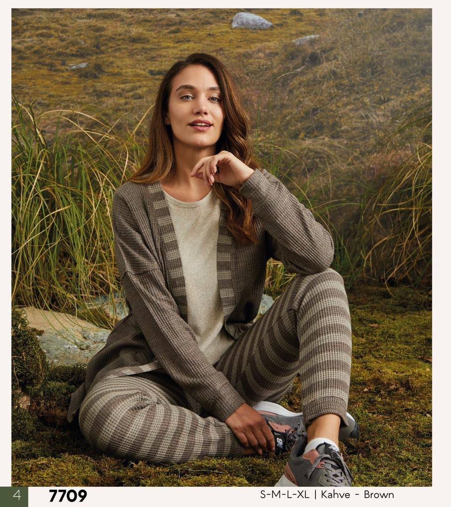 طقم homewear خريفي شتوي طقم homewear خريفي شتوي