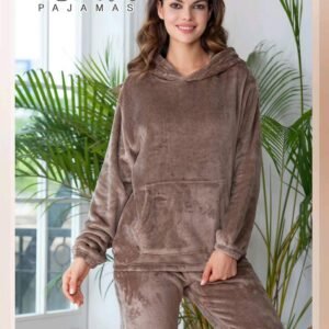 بجامه فرو شتوي مع طاقية