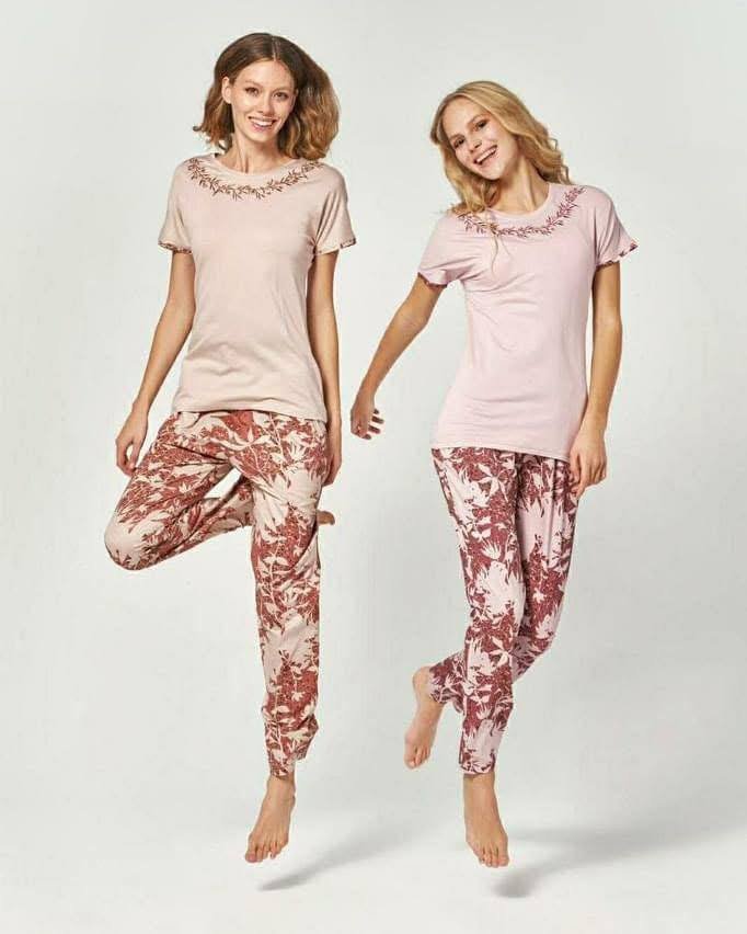 بجامة قطن صيفي لون زهري بجامة قطن صيفي لون زهري