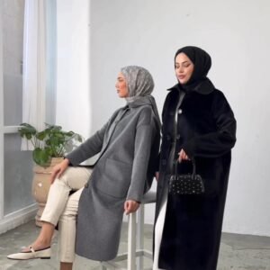 جاكيت فرو over size لون اسود