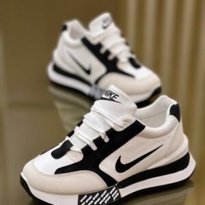 بوت للصبايا لون بيج