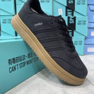 بوت samba اللون الأسود