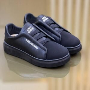 بوت dolce&gabbana اللون الأسود