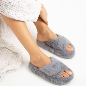 سليبر شتوي مفتوح اللون الرمادي